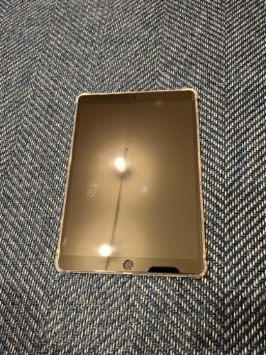 美品 ipad pro 10.5 64gb グレー wifiモデル
