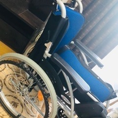 車椅子 介護の画像