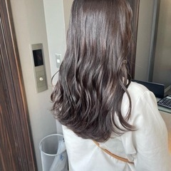 【垢抜けたい】メイク　カラー　ネイルモデルの画像
