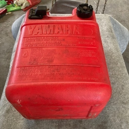 ヤマハ純正ポータブルプラスチックタンク