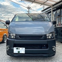 【車検あり★高級カスタム装備】トヨタ ハイエース　グレー