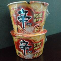辛ラーメン　焼きそば　チーズ味の画像