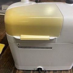 デロンギ エスプレッソマシーンの画像