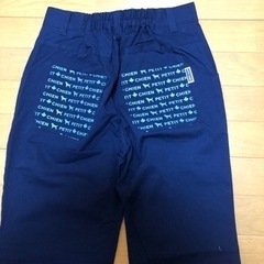 ★新品　パンツ　ポケット犬柄の画像