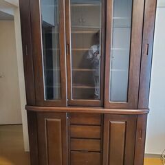 【引取限定・無料】食器棚（幅1240x高さ1950x奥行470）...