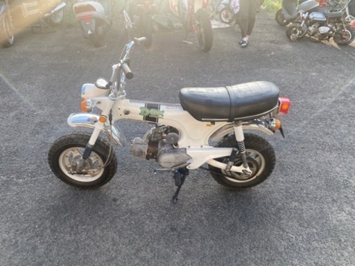 ホンダ　ダックス70 DAX70 ホワイトダックス　レストアベース　部品取り　ST70