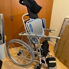 【再】　スタンディングチェア　日進【車椅子】お届け可能