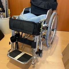 【再】　スタンディングチェア　日進【車椅子】お届け可能の画像