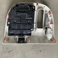 ムーブキャンパス左ドア内張の画像