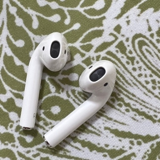 Apple AirPods