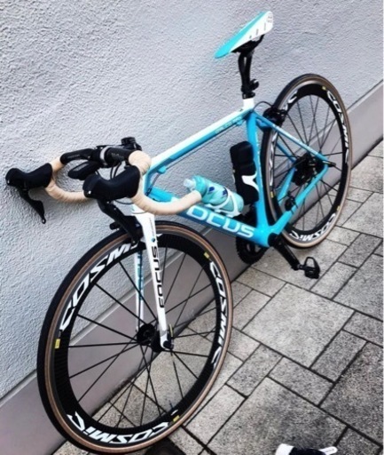 FOCUS IZALCO MAX 2016 AG2Rモデル【フレームのみ】