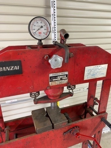 油圧プレス　マサダ　ジャッキ　工具　整備　ガレージ用品