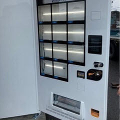 話題の冷凍自販機を格安レンタル致します。