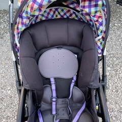 Aprica ベビーカーの画像