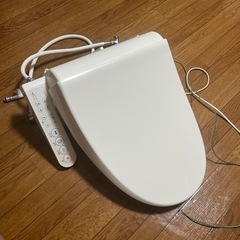 ウォシュレット　トイレ　2021年製　TOSHIBA