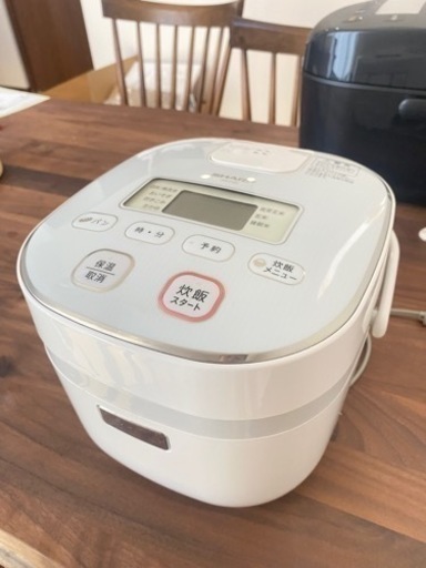 炊飯器（3合未満）パン調理機能付き！