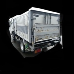 ISUZU エルフ 箱車 売りますの画像