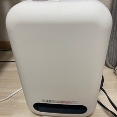 アイリスオーヤマ　ファンヒーター