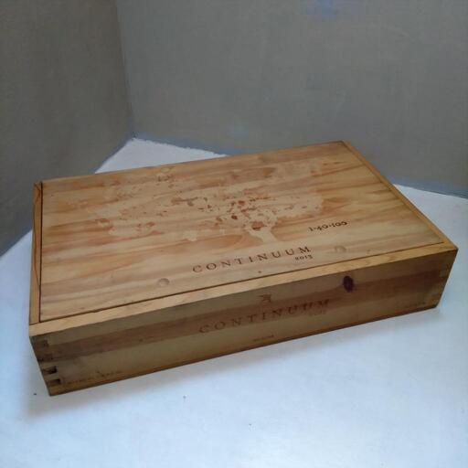 ワイン木箱 約61センチ×36センチ