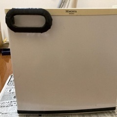 小型冷蔵庫　　（決まりました）