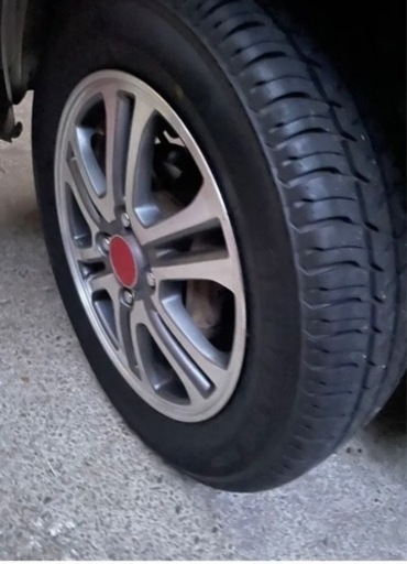 軽トラックに使用165/65r14ホイール付き