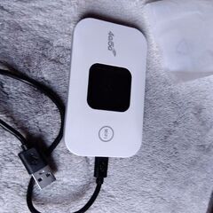 WiFiルーター、