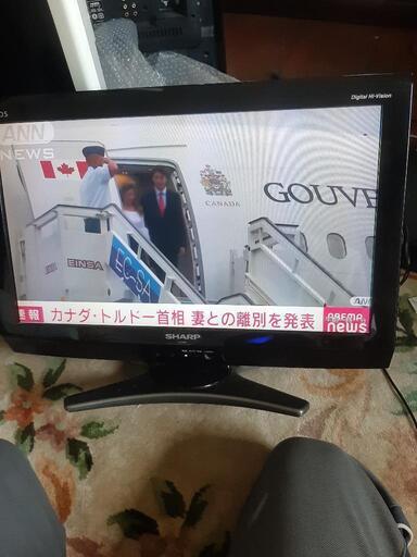 SHARP20型BS内臓液晶テレビ