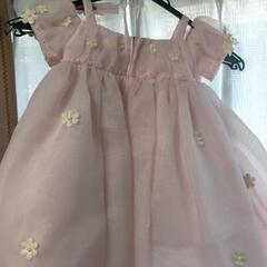 女の子 ドレスの画像