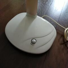 無料！　デスクライトの画像