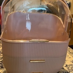 化粧品入れ