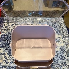 化粧品入れの画像