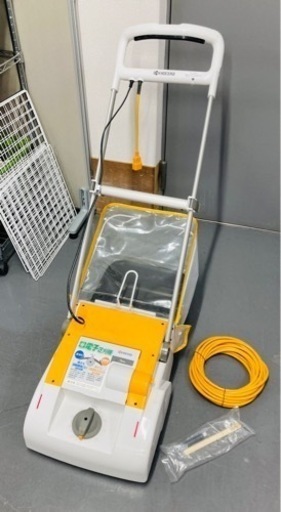 京セラ　電子芝刈機 リール式5枚刃 LM-2810 刈込幅280mm