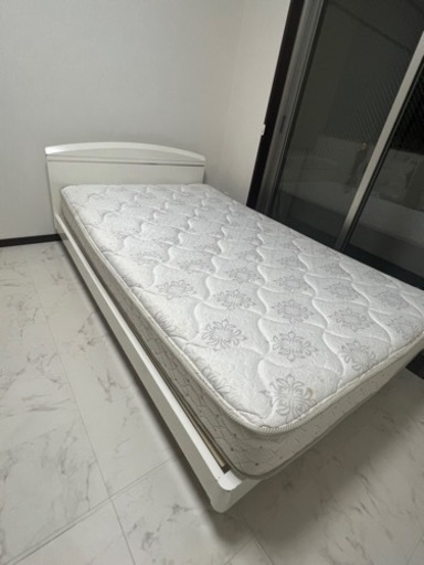 France Bedセミダブルベッド（フレーム&マットレス）