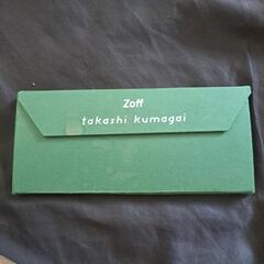 zoffの折りたたみメガネケースの画像