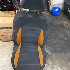 k12マーチ 12SR 前期型　純正シート