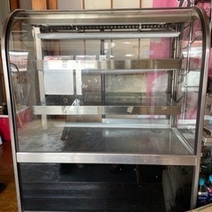 【取りに来てくれる方限定】　中古冷蔵ショーケース