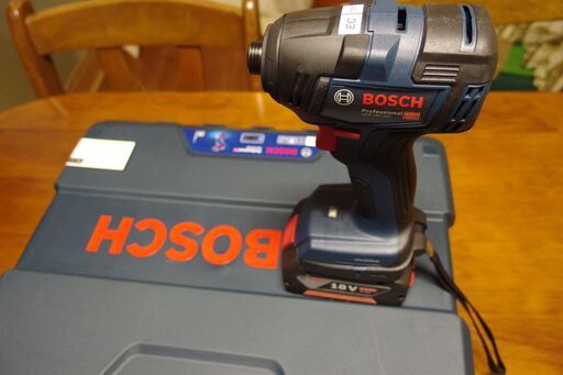 Bosch ボッシュ　コードレス　インパクトドライバー　GDR18V-200　未使用品　本体+ケース