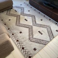 ウニコのラグ(引越しのため8月20日)までの画像