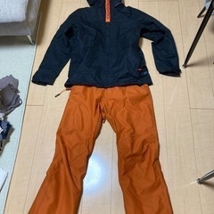 スノーボードウェア