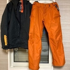 スノーボードウェアの画像