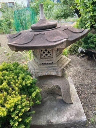 庭石 灯篭 傷なし **価格改定しております