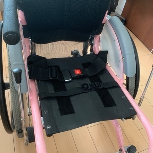 折りたたみ式車椅子