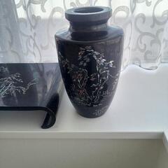 【決まりました】貝を使った絵の飾り壺　の画像