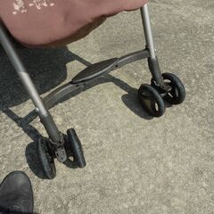 Combi mini ベビーカー　ブラウンの画像