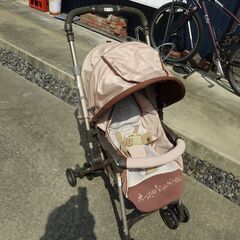 Combi mini ベビーカー　ブラウンの画像