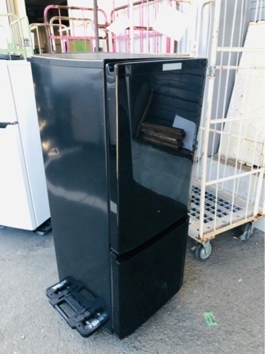 北九州市内配送無料　保証付き　三菱電機 MITSUBISHI ELECTRIC MR-P15D-B [冷蔵庫 （146L・右開き） 2