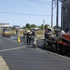 ☆土木舗装工事作業員大募集♢日給13,000円以上社員寮完備