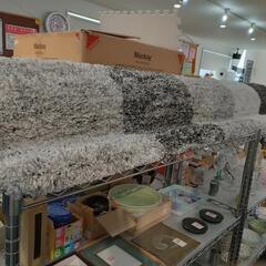 ★値下げしました❗展示品のラグ　ウィルトン織ベルギー産　200×250cm　長方形　定価29990円?自社配送時?代引き可?※現金、クレジット、スマホ決済対応※