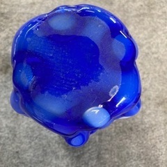 ガラス製　花瓶の画像