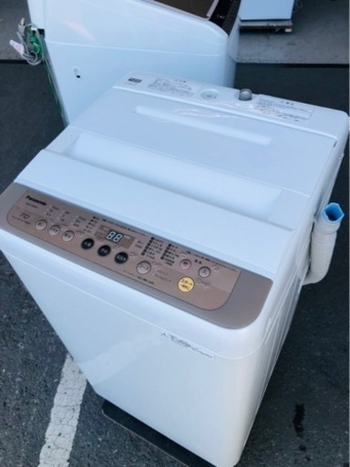 北九州市内配送無料　保証付き　NA-F70PB11-T 全自動洗濯機 ブラウン [洗濯7.0kg /乾燥機能無 /上開き]